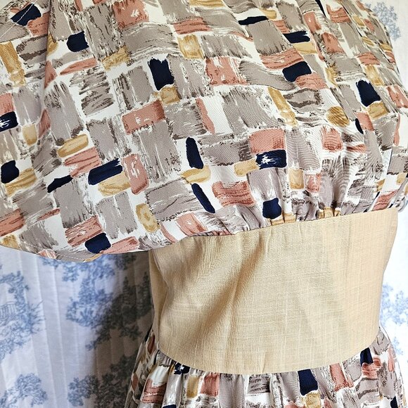 Size S Contrast Waist Flutter Sleeve Dress New - Picture 8 of 8